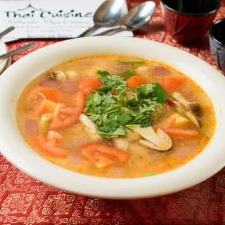 Tom Yum (Spicy & Sour Soup)